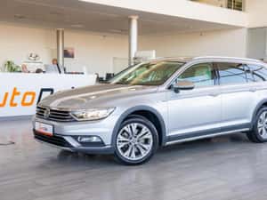 Volkswagen Passat Alltrack Semi-automată 190 HP Diesel — miniatura 3