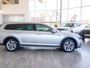 Volkswagen Passat Alltrack Semi-automată 190 HP Diesel — miniatura 5