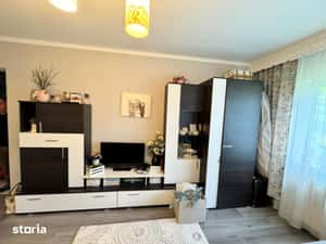 Apartament cu 3 camere decomandate, 64 mp utili, 2 bai, boxa la subsol — miniatura 5