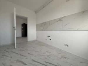 Disponibil Imediat. Decomandat. Bucatarie inchisa. Balcon. — miniatura 4
