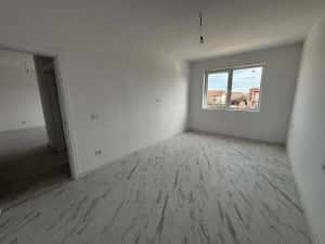 Disponibil Imediat. Decomandat. Bucatarie inchisa. Balcon. — miniatura 5