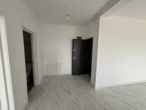 Disponibil Imediat. Decomandat. Bucatarie inchisa. Balcon. — miniatura 8