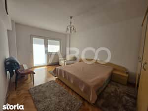 Apartament 3 camere decomandat 68mp si balcon zona Siretului Sibiu — miniatura 4