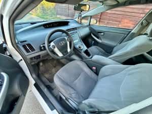 Vand Toyota Prius 3 2011/hibrid — miniatura 7