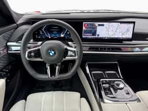 BMW 740 Automată, 299 HP, Diesel, 2025 — miniatura 6