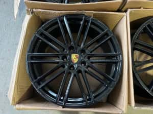 Jante Porsche 21 R21Panamera porsche cayenne jante porsche in doua latimi gloss black — miniatura 6