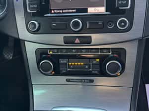 Volkswagen Passat 2010, 6.700 EUR — miniatura 4