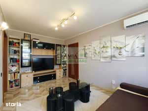 Apartament 3 camere, Cartierul Florilor, Boxă și parcare — miniatura 5