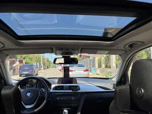BMW 318 Break / Estate, 2012, 310.000 km, Diesel — miniatura 2