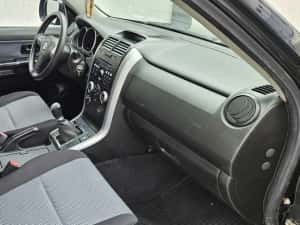 Suzuki Grand Vitara 4x4 *Fara rugina!* — miniatura 7