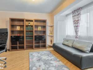 Proprietar, Universitate, Galeriile Orizont, Nicolae Balcescu — miniatura 2