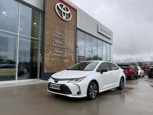 TOYOTA COROLLA SDN 1.8 HYB Dynamic / Car No. 131