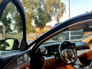 Mercedez-Benz E 350 D T  9G-Tronic Pachet AMG — miniatura 8