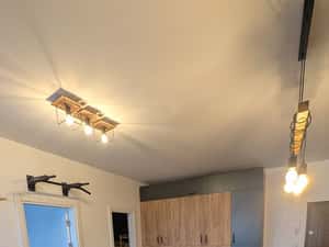 Prs. fizica închiriez apartament 2 camere Str. Malinului — miniatura 5