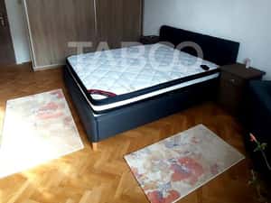 Garsoniera de inchiriat 40 mpu mobilata utilata parcare zona Sub Arini — miniatura 5
