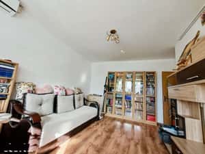 Apartament 2 camere decomandat lângă Campus Școlar, Popești-Leordeni — miniatura 1