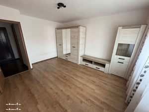Apartament 1 camera, decomandat - Cugir — miniatura 3