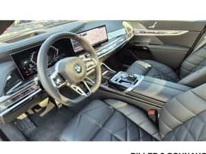 BMW 740 Diesel, 25.853 km, 299 cp, 2025 — miniatura 6