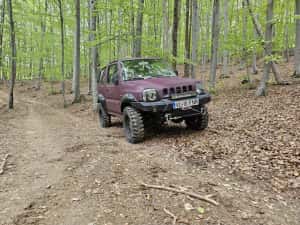Suzuki Jimny 1.3 off road — miniatura 5