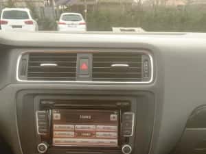 Volkswagen Jetta — miniatura 6