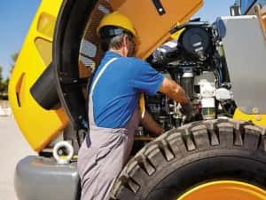 Tehnician service utilaje constructii agricole — miniatura 2