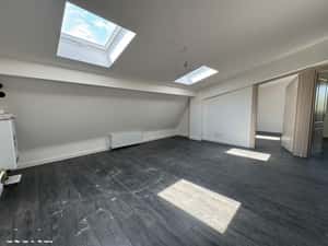 Apartament cu 3 camere Bucium-Visan