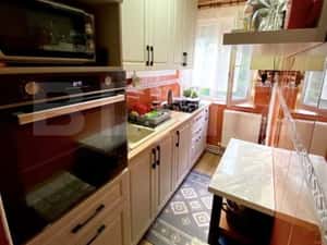 Apartament cu 2 camere, semidecomandat, 40 mp, 14 MAI — miniatura 4