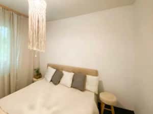 Patru camere,două băi ,Cazare/chirie,muncitori.Apartament regim hoteli — miniatura 5