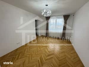 Apartament cu 2 camere, 50mp, decomandat, Zona Centrala — miniatura 6