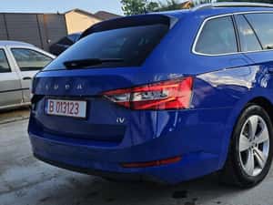 SKODA SUPERB iV PLUG-IN HYBRID DSG - 2022 - 218 CP - FULL OPTIONS — miniatura 3