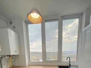 Apartament 2 camere CUG-Visoianu 300+50 euro parcare proprie — miniatura 5
