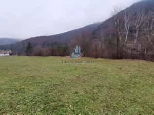 Teren Straja – Pangarati 3560 m, zona de Pensiune — miniatura 2