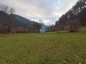 Teren Straja – Pangarati 3560 m, zona de Pensiune — miniatura 3