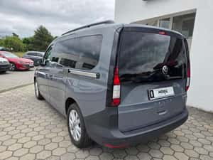 Volkswagen Caddy Maxi Automată 116 HP Benzină — miniatura 3