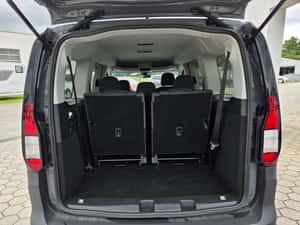 Volkswagen Caddy Maxi Automată 116 HP Benzină — miniatura 6