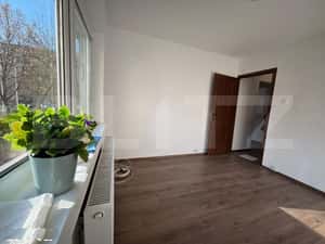 Apartament cu 2 camere, renovat recent, cartier Scriitorilor — miniatura 2