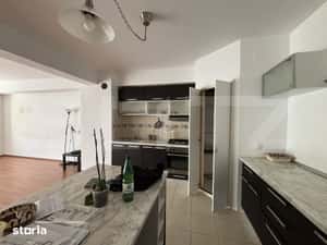Apartament spatios de inchiriat in Iosia — miniatura 4