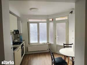 Apartament cu 2 camere de inchiriat, in Cetate — miniatura 4