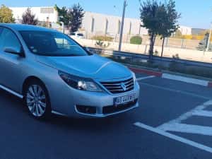 Renault Latitude Inițiale Paris  recent înmatriculat — miniatura 4
