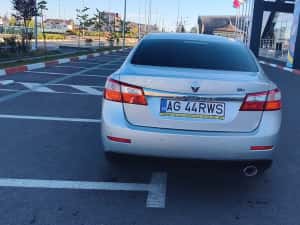 Renault Latitude Inițiale Paris  recent înmatriculat — miniatura 7