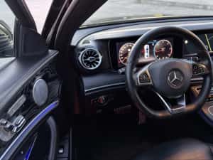 Mercedes Benz E220d E Class an 2018 AMG* Panoramic Burmester 2.0d 194 CP — miniatura 5