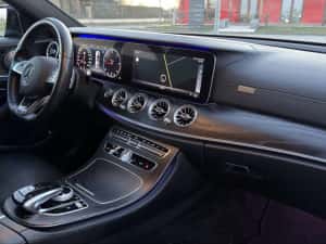 Mercedes Benz E220d E Class an 2018 AMG* Panoramic Burmester 2.0d 194 CP — miniatura 6