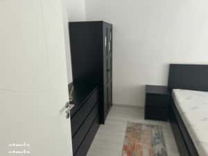 Inchiriez apartament cu 2 camere cu loc de parcare vizavi McDonald's — miniatura 2