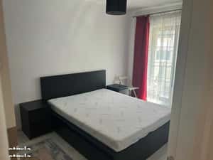 Inchiriez apartament cu 2 camere cu loc de parcare vizavi McDonald's — miniatura 3