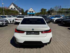 BMW 330 Berlină, 40.000 km, 245 cp, Automată — miniatura 5