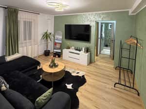 Apartament de inchiriat – 2 camere, renovat modern, loc parcare