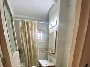 Apartament cu 2 camere semidecomandate, Centru — miniatura 4