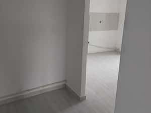 Vand apartament 3 camere — miniatura 6