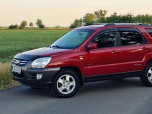 Kia Sportage 2.0 CRDi 4x4 An 2008 C.p 140 — miniatura 3