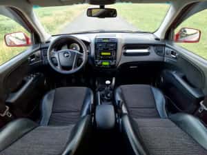 Kia Sportage 2.0 CRDi 4x4 An 2008 C.p 140 — miniatura 6